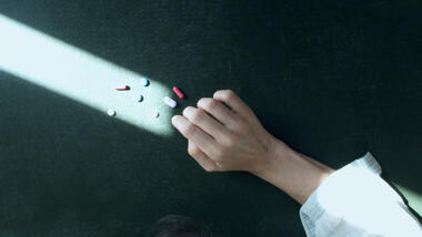 Diagnonsense no sub mp4 00 47 53 17 Still004