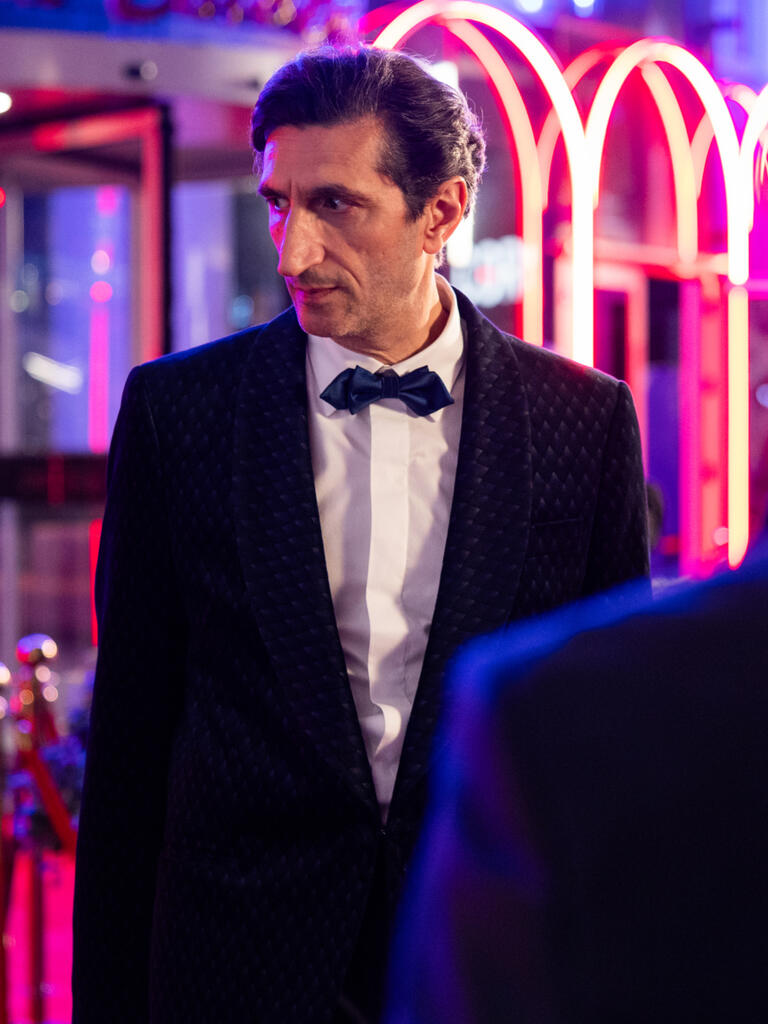 Fares Fares as George