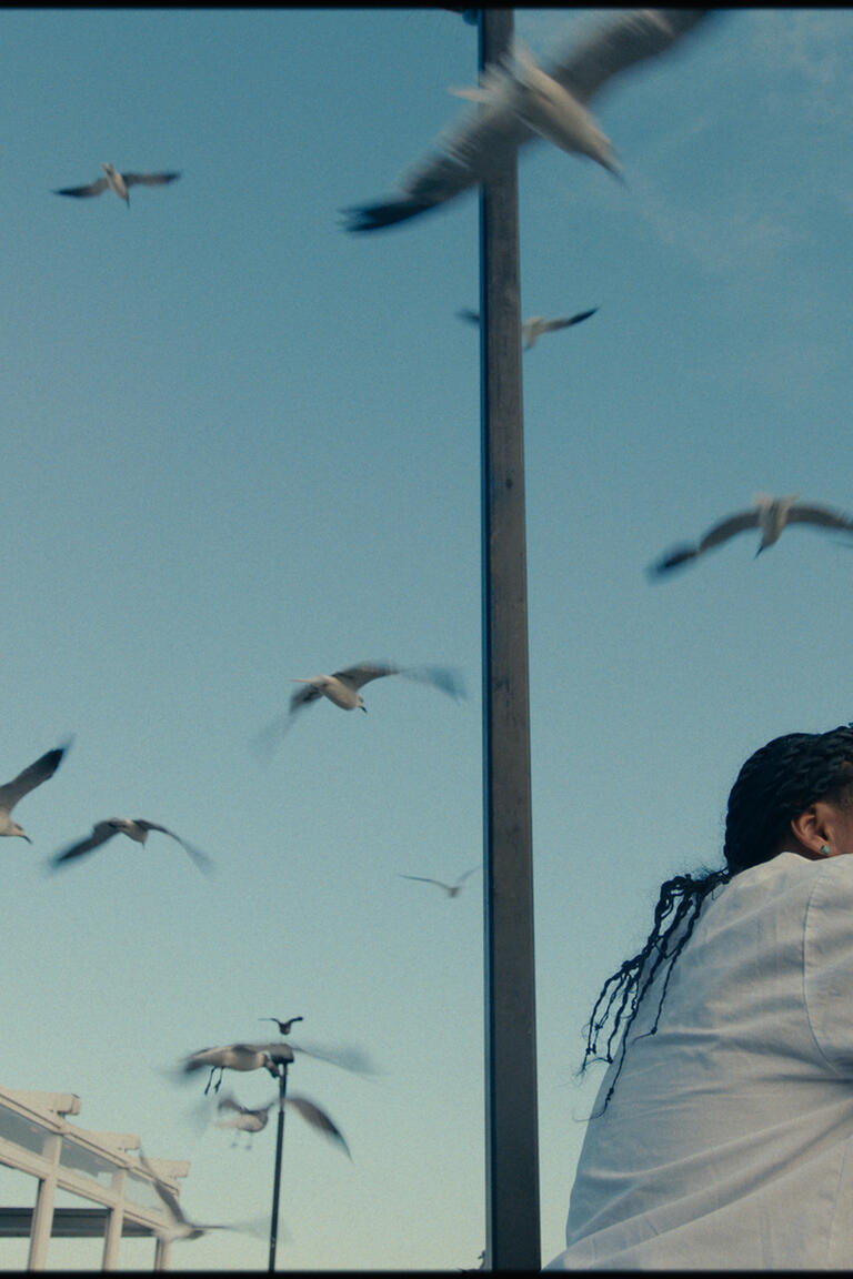 MAD BILLS TO PAY STILL 01 LQ